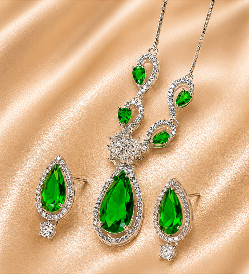 Necklace Set